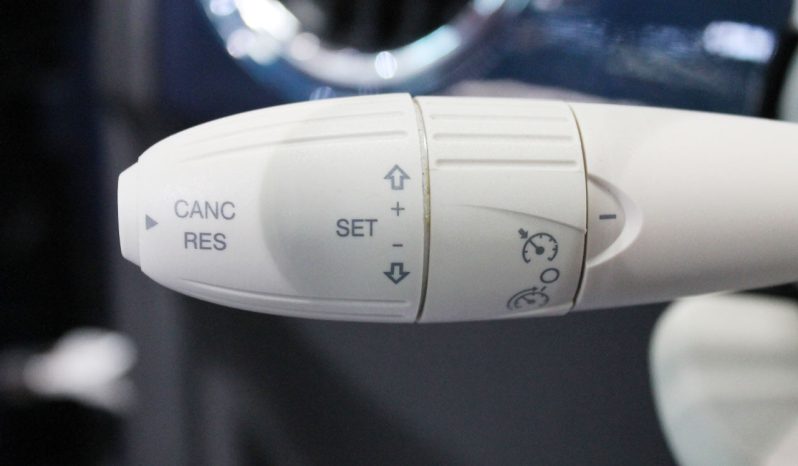 FIAT 500 Hybrid 70cv lleno